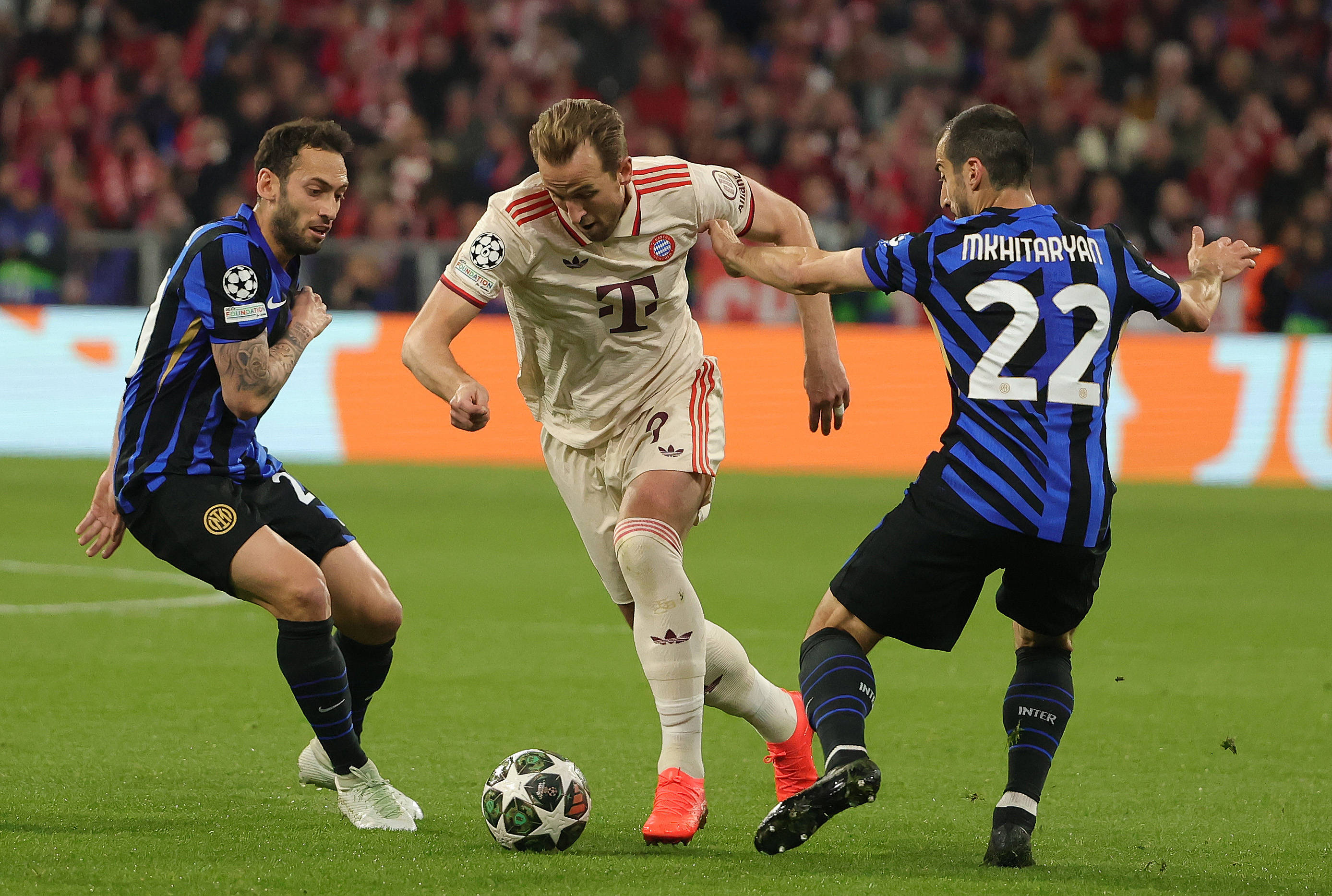 爱游戏-皇家马德里对阵拜仁